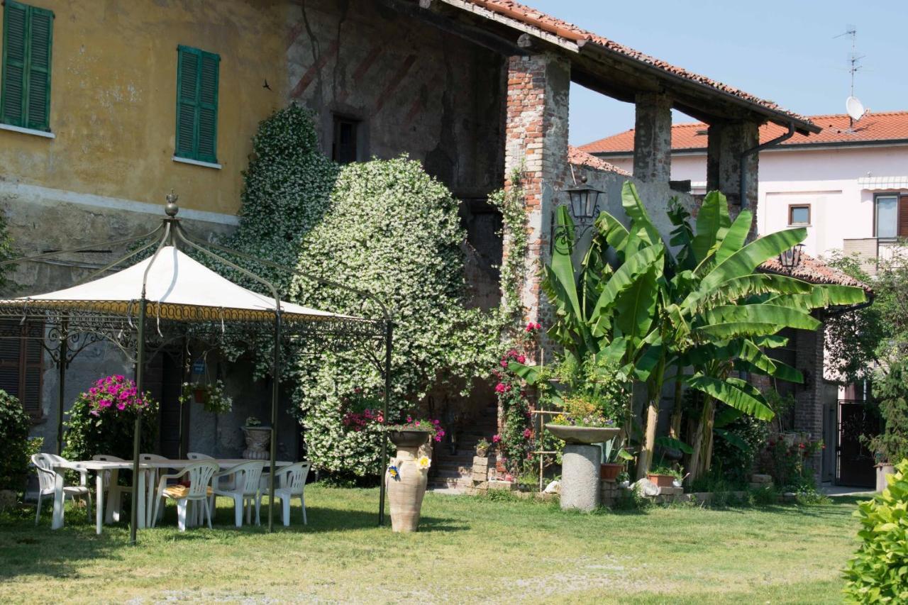 B&B Castello Di Cavaione Truccazzano Eksteriør bilde